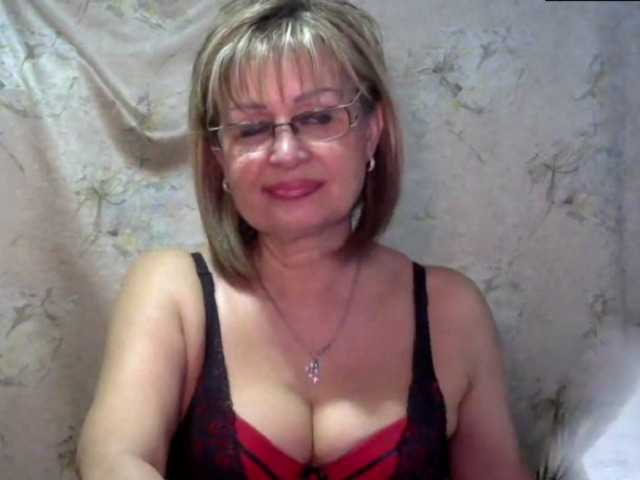 Photos MatureLissa Who want to see mature pussy ? pls for 500