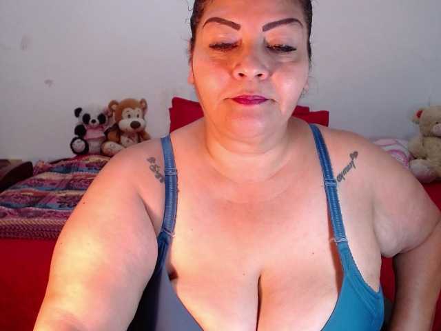 Photos Maturextgreat #bbw #bigbelly #bigboobs #bigass #grandma #milf #gilf #latina @total 600 @sofar 600 @remain 0