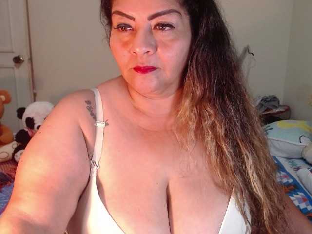 Photos Maturextgreat #bbw #bigbelly #bigboobs #bigass #grandma #milf #gilf #latina @total 600 @sofar 600 @remain 0