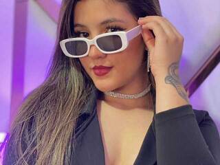 Erotic video chat Maya-Foxx1