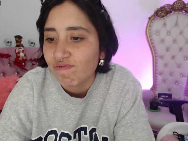 Broadcast screenshots maya-tay