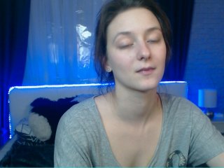 Broadcast screenshots MayaHillss
