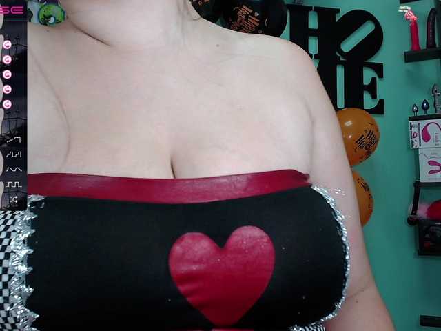 Broadcast screenshots Mayajohnson1