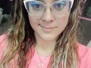 Erotic video chat MayaMartins