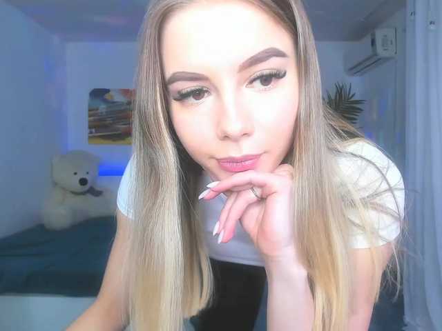 Broadcast screenshots MayaTheLove
