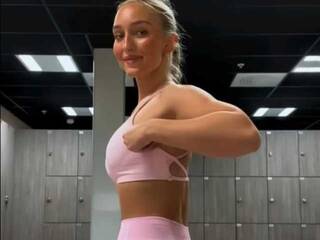 Erotic video chat VivienSabo