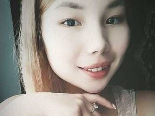 Erotic video chat MeeMoon