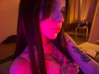 Erotic video chat MeiMeisy