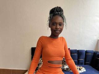 Erotic video chat Melaninebonyxxx