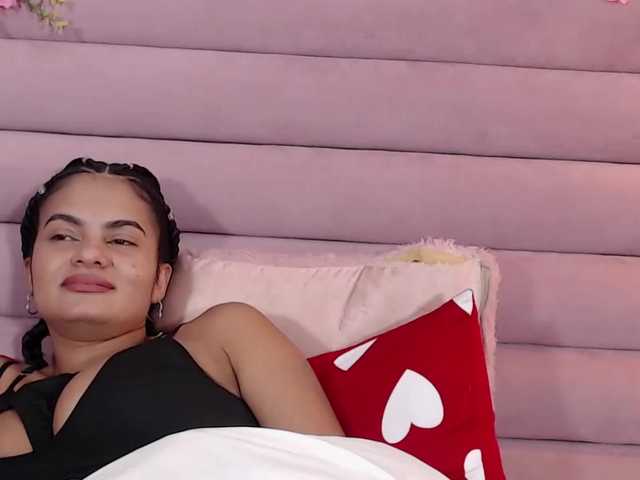 Broadcast screenshots MelanyCarter