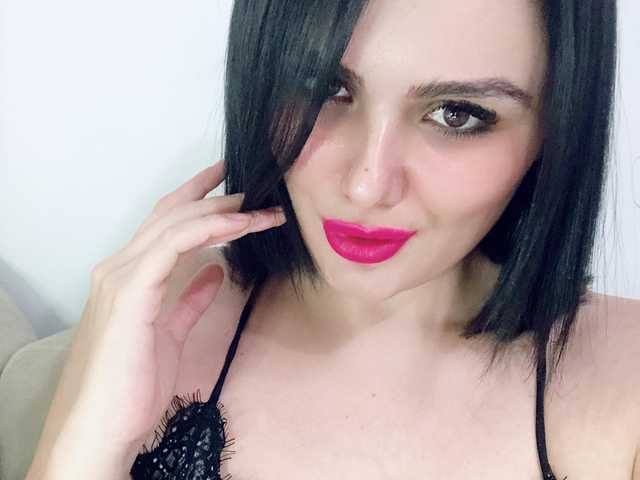 Erotic video chat MellanieMell