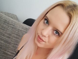 Erotic video chat MellanieMende