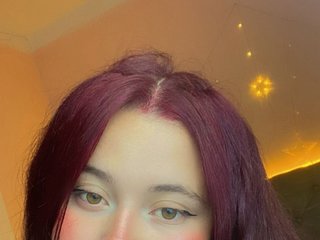 Erotic video chat melodydream1