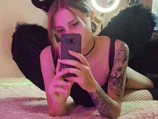 Erotic video chat meowVivienne