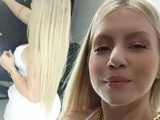 Erotic video chat MercyLeon