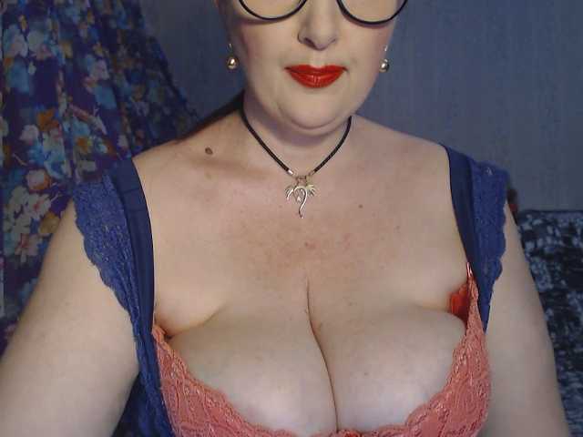 Broadcast screenshots merilinxxx