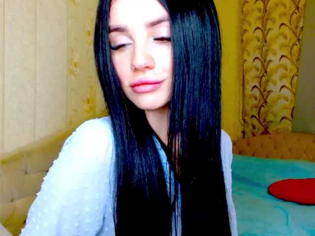 Broadcast screenshots Mia-Mila
