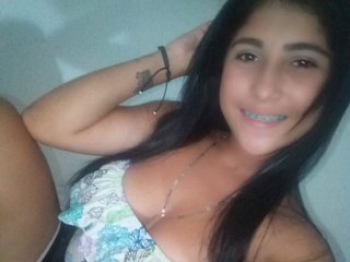 Erotic video chat mia-pretty