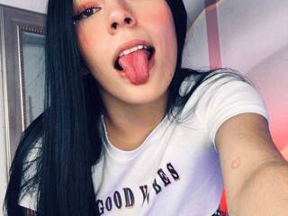 Erotic video chat Mia-wells