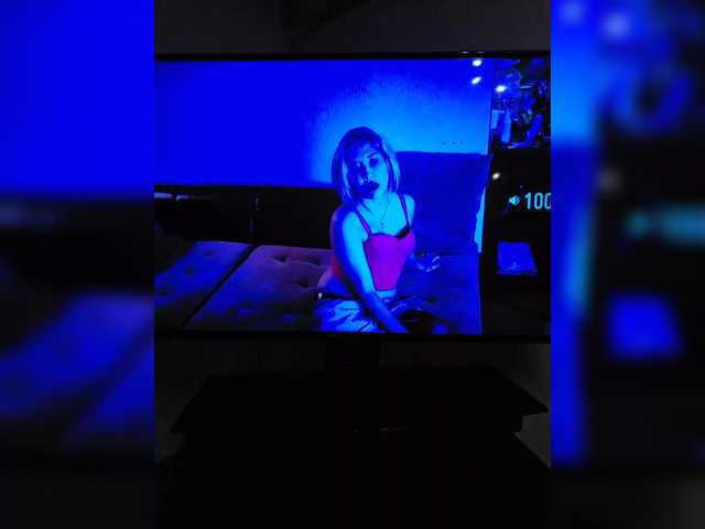 Let's get acquainted, private, there's a video