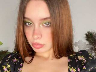 Erotic video chat MiaAdderly