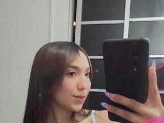 Erotic video chat miajhonsson69