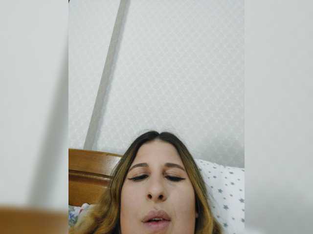 Broadcast screenshots FleurDAmour_