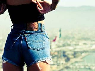 Erotic video chat miapp