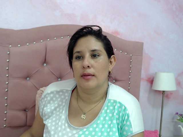 Broadcast screenshots MiaRouxy