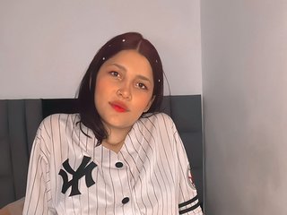 Erotic video chat miathompson99