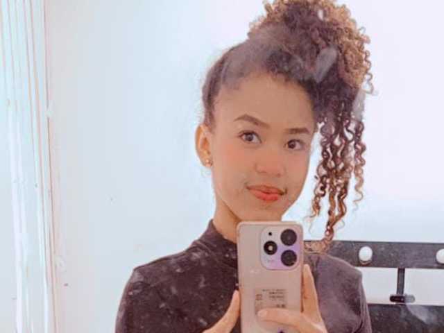 Photo of the profile michell-