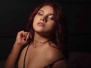 Erotic video chat MichelRyan