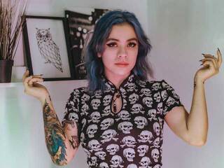 Erotic video chat MidnightDoll