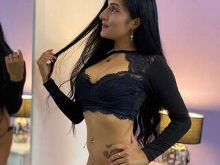 Erotic video chat MiiaCastillo