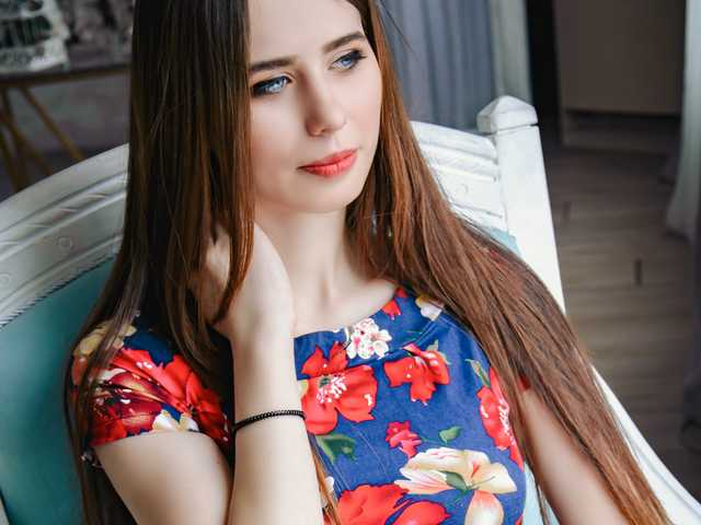 Photo of the profile MikaMoonn1