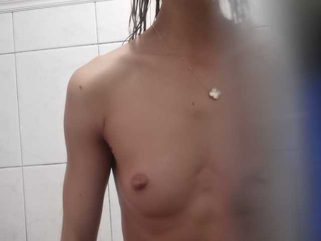 Broadcast screenshots MikaMurrr