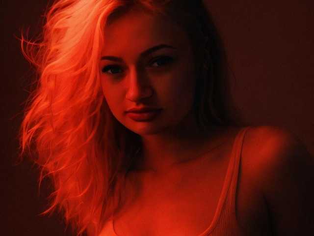 Photo of the profile MikkiShows