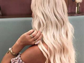 Erotic video chat MI-GA