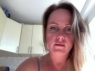 Erotic video chat MI-GA