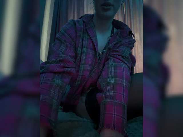 Broadcast screenshots MilaMil28