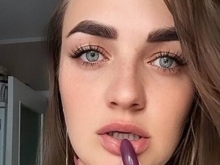 Erotic video chat MilanaXoXo