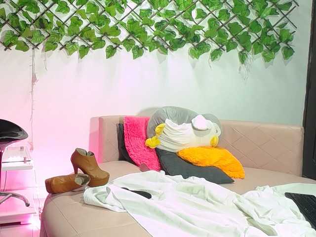 Broadcast screenshots milf-squirt