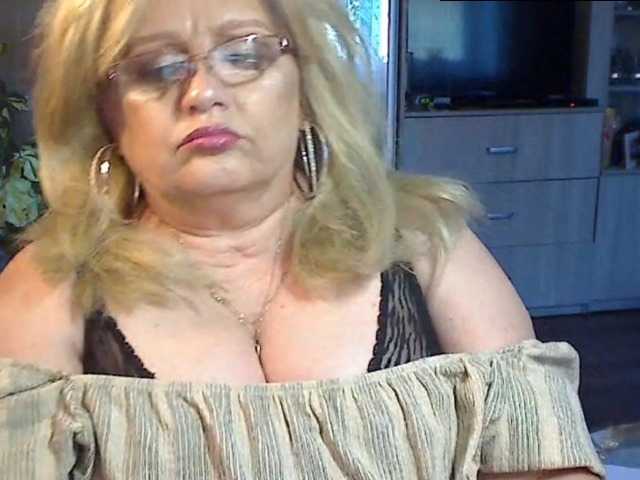 Broadcast screenshots MilfKarla