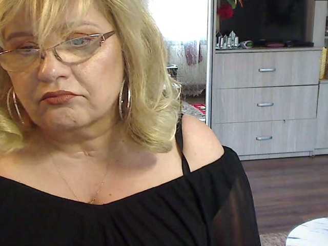 Broadcast screenshots MilfKarla