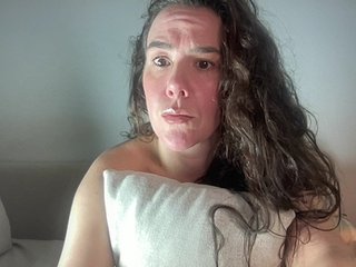 Erotic video chat MilkHoneyLullabies