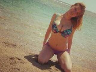 Erotic video chat millashy