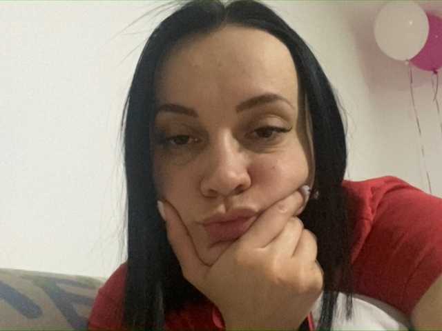 Broadcast screenshots MillianaOh