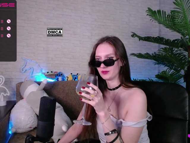 Broadcast screenshots RumGirl
