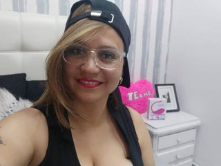 Erotic video chat MirandaPalmer