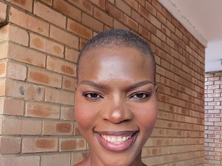 Erotic video chat Miss-Coco